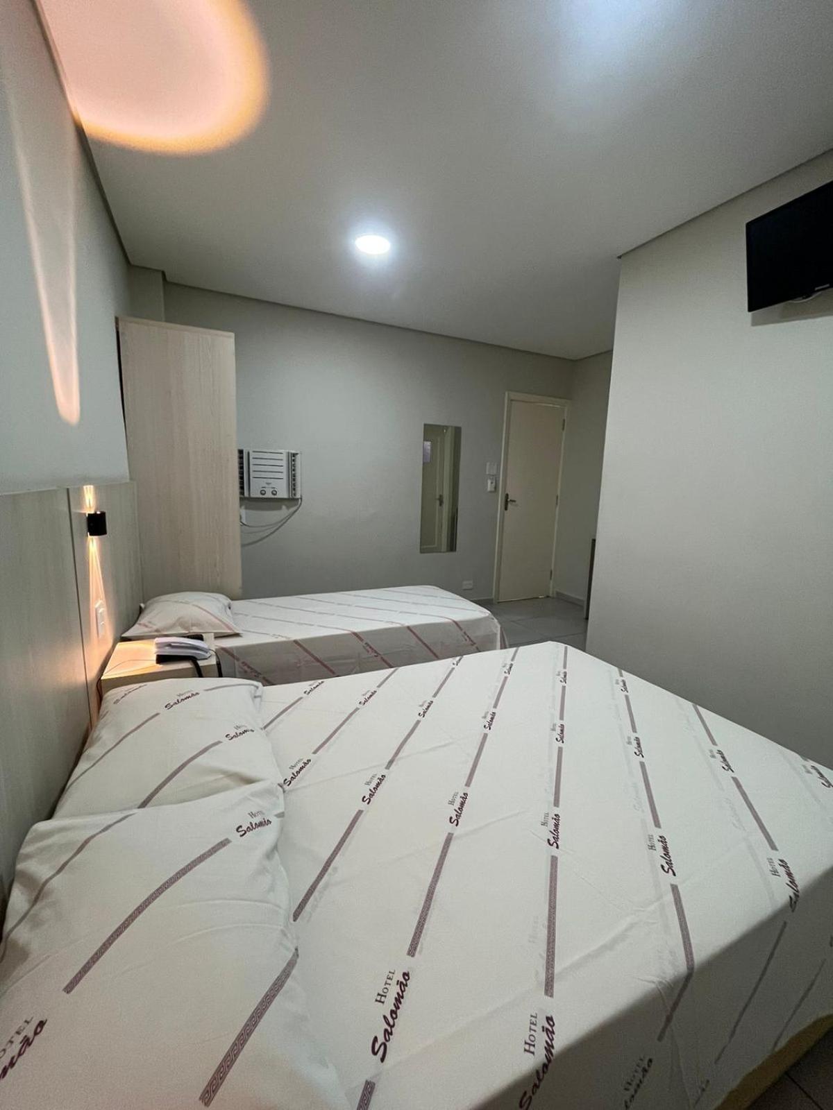 Hotel Salomao - Proximo A 25 De Marco, Bom Retiro, Bras E Rua Santa Efigenia, A 2 Minutos Do Mirante Sampa Sky E Pista De Skate Anhangabau Сао Паоло Екстериор снимка