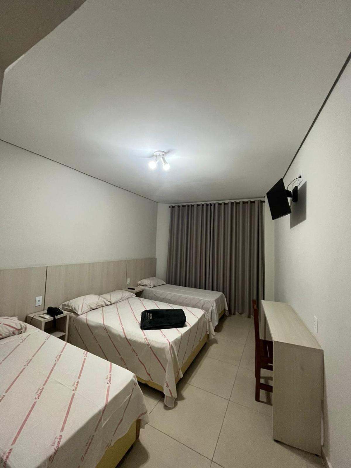 Hotel Salomao - Proximo A 25 De Marco, Bom Retiro, Bras E Rua Santa Efigenia, A 2 Minutos Do Mirante Sampa Sky E Pista De Skate Anhangabau Сао Паоло Екстериор снимка